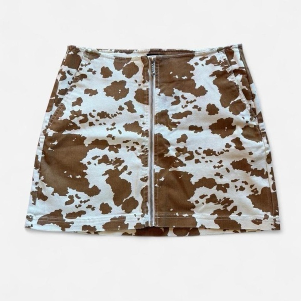 OBEY Cow Print Zipper Front Mini Skirt Size 26 Brown White